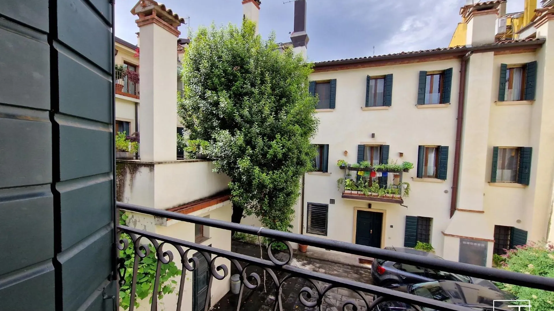 Ht - Dimora Del Gallerista Alla Basilica Del Santo Padova Holiday home